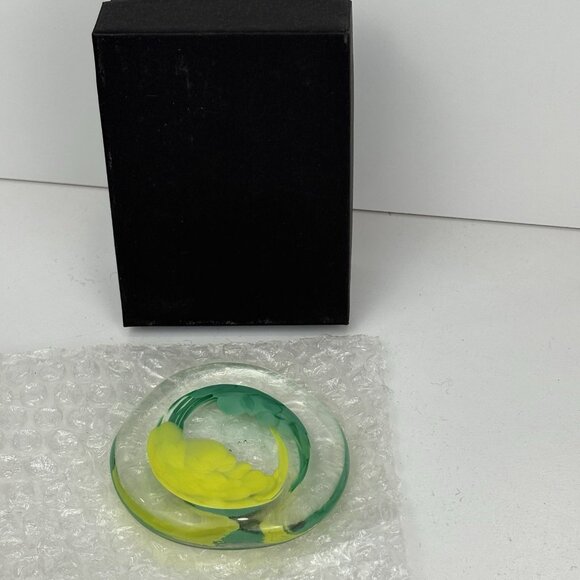 Gozo Glass Paperweight Island of Gozo (Malta) - Picture 4 of 5